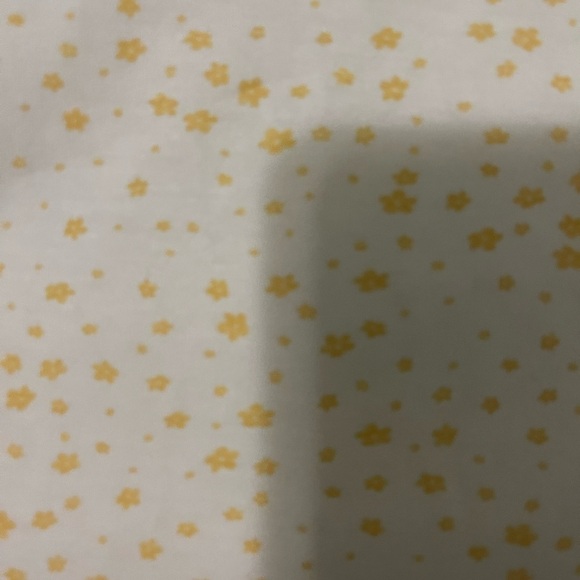 NWOT Eye Candy Top White Yellow Floral Cap Sleeve Top - Picture 4 of 5